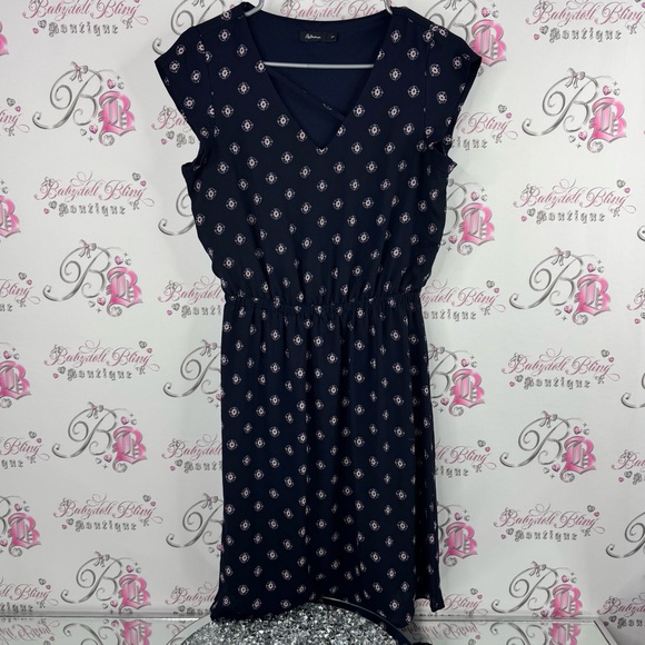 Reitmans Dresses & Skirts - Reitmans Dark Blue Midi Dress with Light Pink Pattern strappy detail